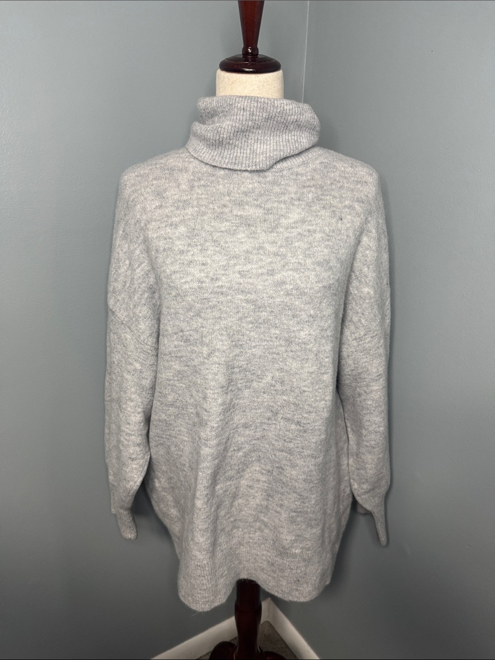 Worthington Women’s Gray Turtleneck Cozy Sweater Sz L